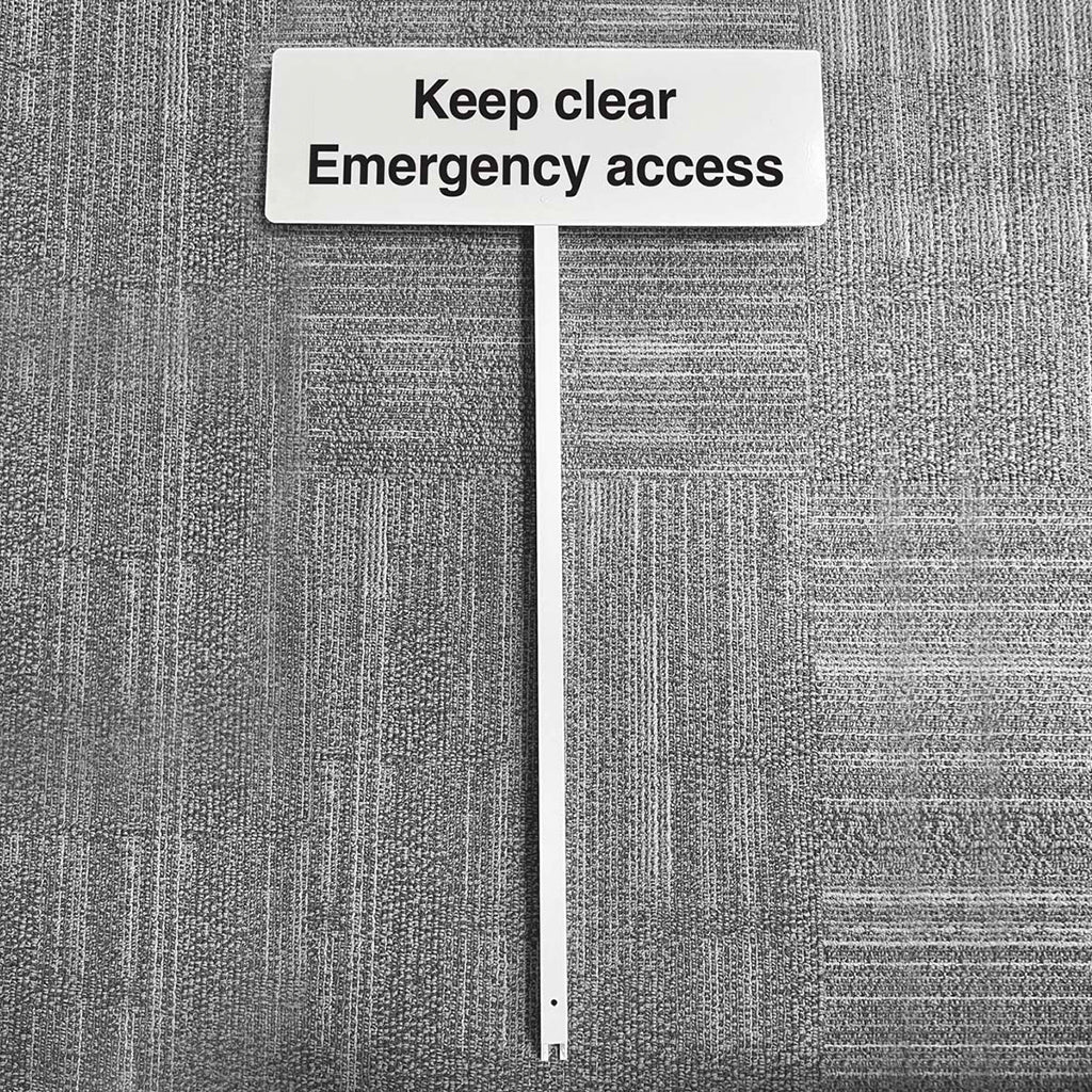 Keep Clear Emergency Access Aluminium Verge Sign 450 x 150mm On Post 800mm High - Ready Set SuppliedKeep Clear Emergency Access Aluminium Verge Sign 450 x 150mm On Post 800mm High56537