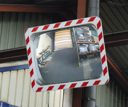 Traffic mirror 680x550mm viewing distance 9m